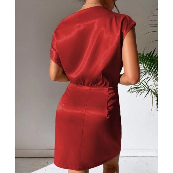Satin Asymmetrical Neckline Mini Dress Red - Picture 3 of 6